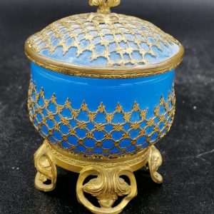 Royale Box In Blue Opaline